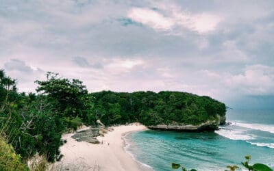 Forget Bali. Here Are Some Amazing Indonesian Islands That You Didn’t Know About.